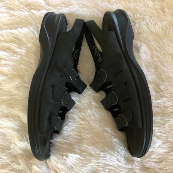 clarks springers sandals